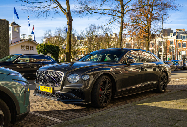 Bentley Flying Spur 2025 Black Edition