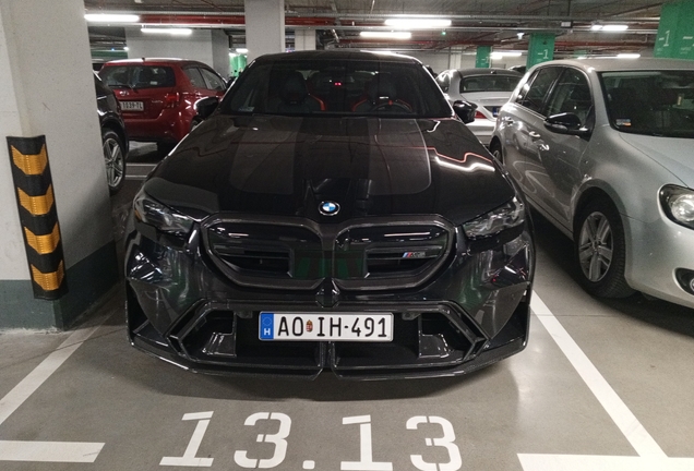 BMW M5 G90