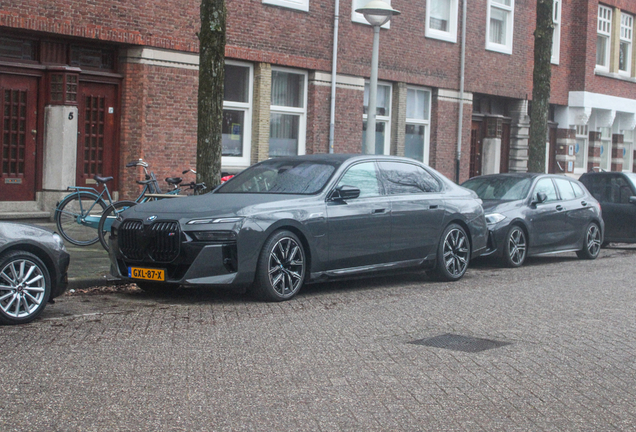 BMW M760e xDrive
