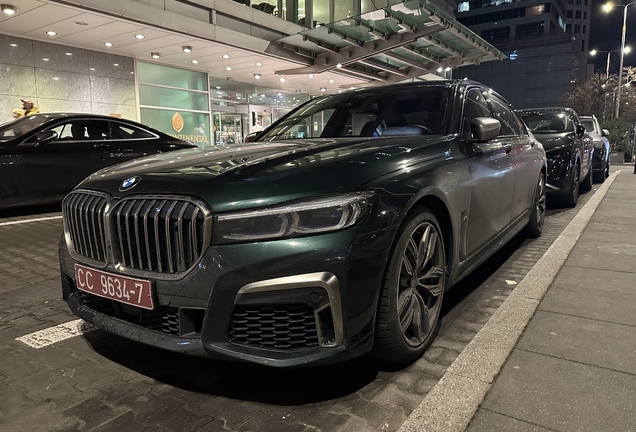 BMW M760Li xDrive 2019