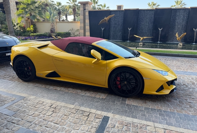 Lamborghini Huracán LP640-4 EVO Spyder