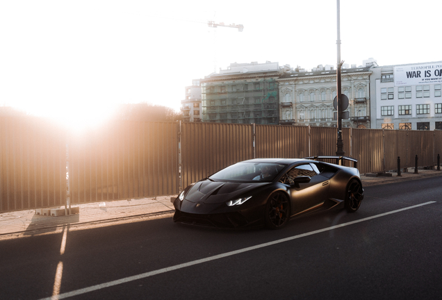 Lamborghini Huracán LP640-4 Performante 1016 Industries