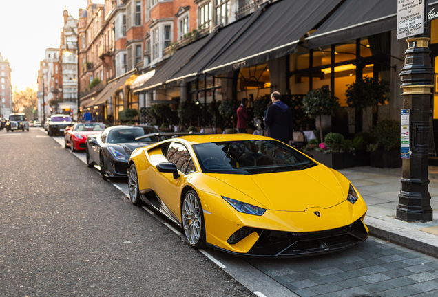 Lamborghini Huracán LP640-4 Performante