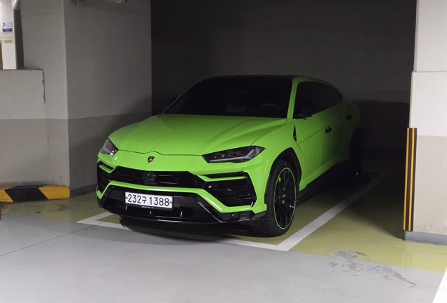 Lamborghini Urus