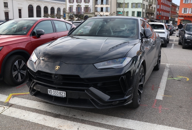 Lamborghini Urus Performante