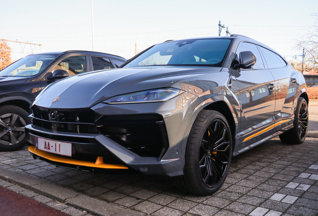 Lamborghini Urus SE