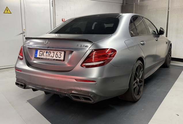 Mercedes-AMG E 63 S W213