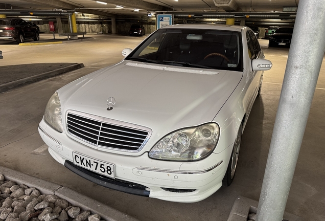 Mercedes-Benz S 55 AMG W220