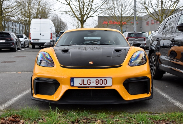 Porsche 718 Cayman GT4 RS Weissach Package