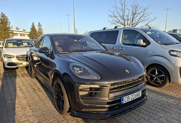 Porsche 95B Macan GTS MkIII