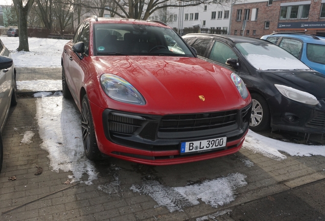 Porsche 95B Macan GTS MkIII