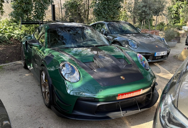 Porsche 992 GT3 RS MkI Weissach Package Manthey Racing