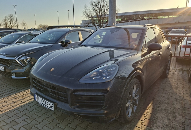 Porsche 9YA Cayenne GTS MkI