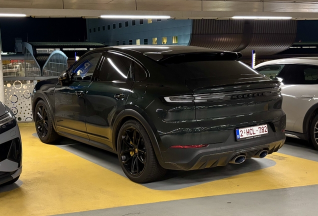 Porsche Cayenne Coupé Turbo E-Hybrid