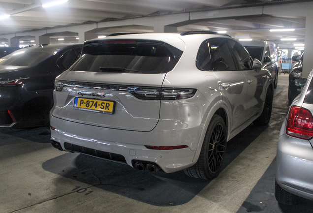 Porsche Cayenne Turbo S E-Hybrid