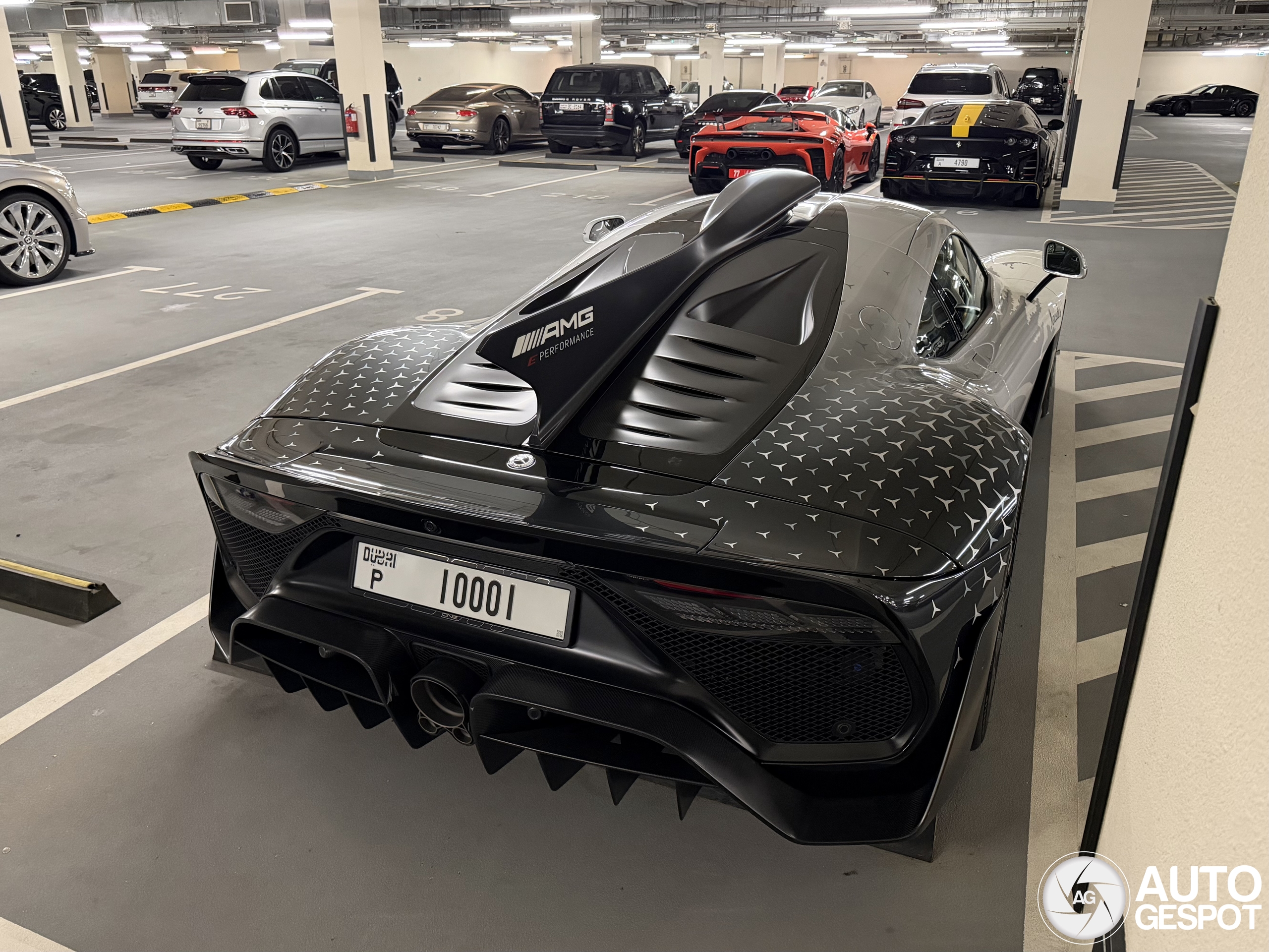 Dit is wel een erg lekkere Mercedes-AMG One!