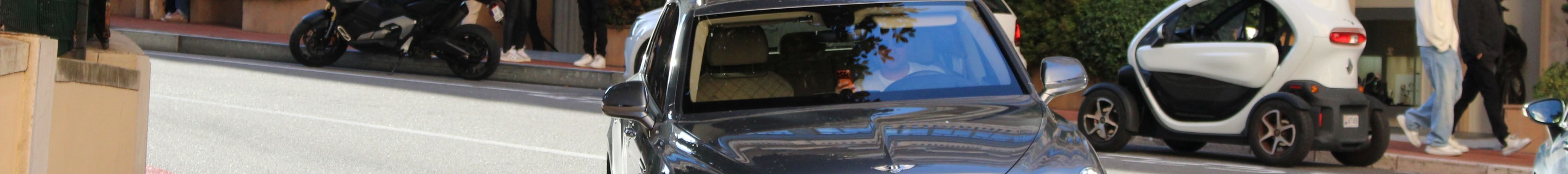 Bentley Bentayga V8 2021 First Edition