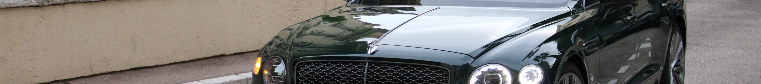 Bentley Flying Spur 2025