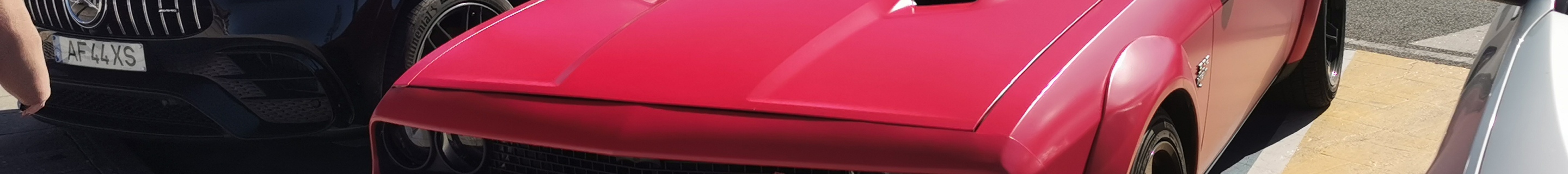 Dodge Challenger SRT-8 392