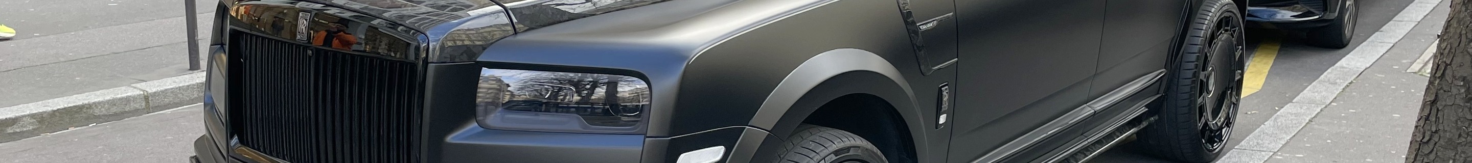 Rolls-Royce Cullinan Black Badge Mansory Wide Body