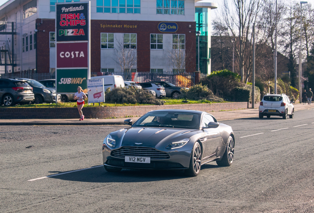 Aston Martin DB11