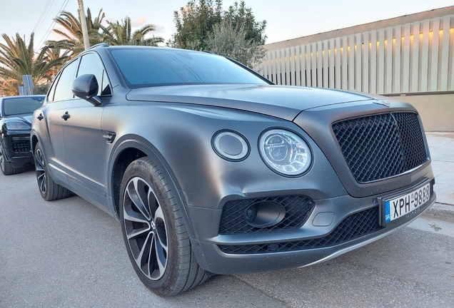 Bentley Bentayga Hybrid
