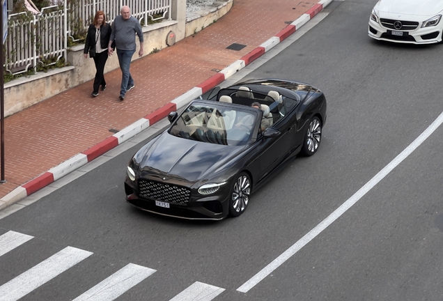 Bentley Continental GTC Mulliner 2025
