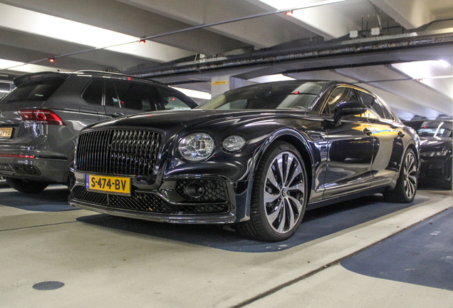 Bentley Flying Spur Hybrid Azure