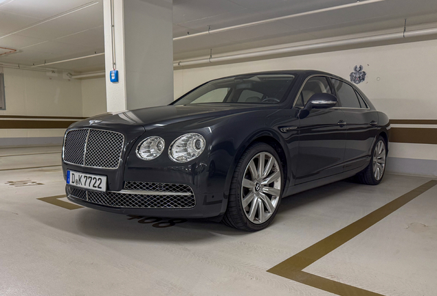 Bentley Flying Spur W12