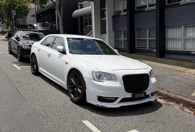 Chrysler 300C SRT8 2016