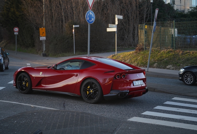 Ferrari 812 Superfast