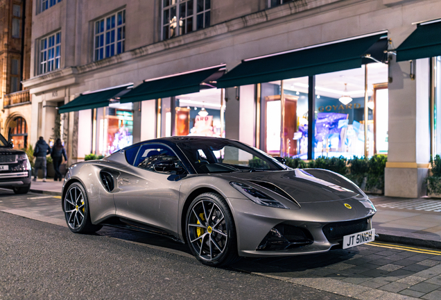 Lotus Emira