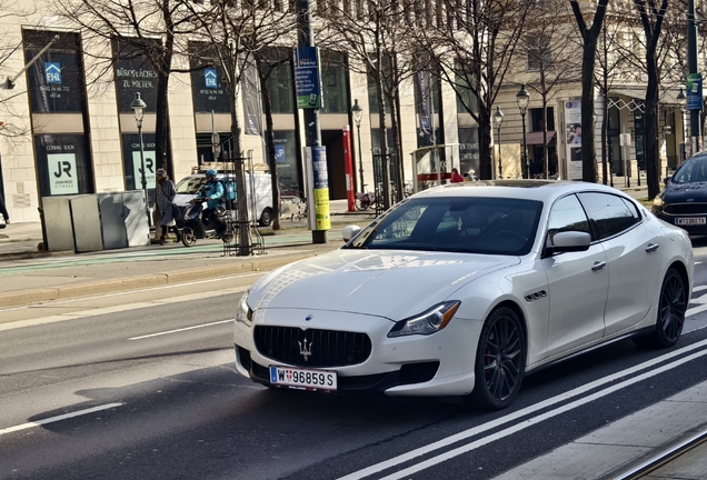 Maserati Quattroporte S Q4 2013
