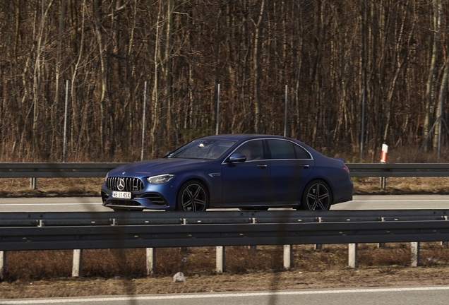 Mercedes-AMG E 63 S W213 2021