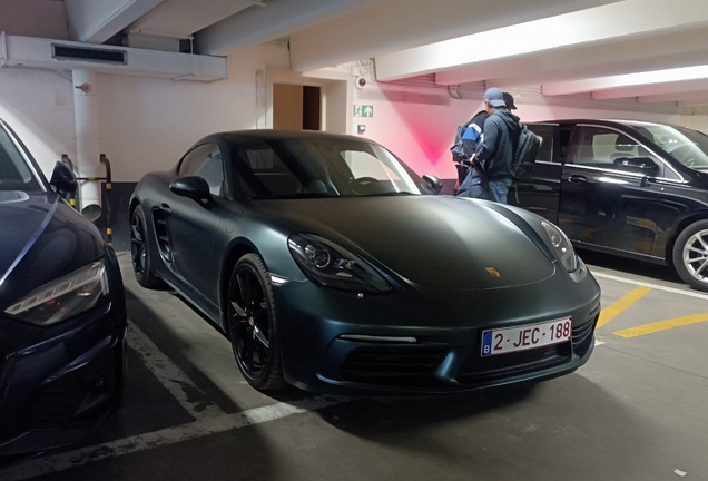 Porsche 718 Cayman S