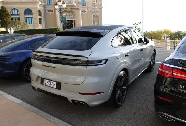 Porsche Cayenne Coupé Turbo E-Hybrid