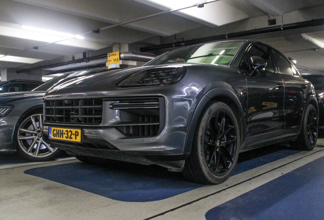 Porsche Cayenne Coupé Turbo E-Hybrid