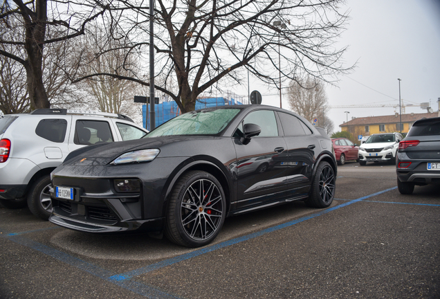 Porsche Macan EV GTS