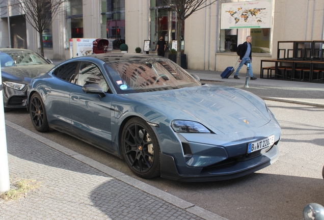 Porsche Taycan Turbo GT