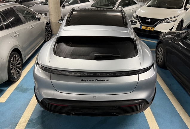Porsche Taycan Turbo S Sport Turismo