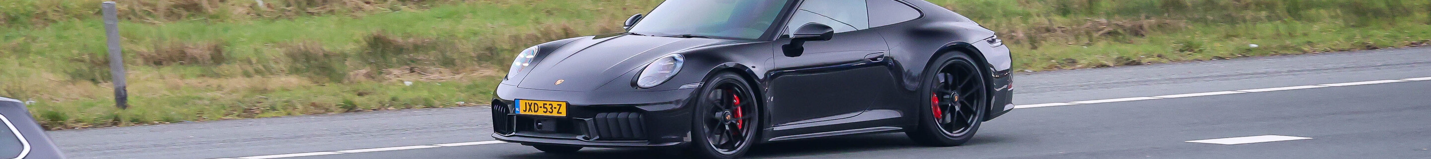 Porsche 992 Carrera 4 GTS MkII