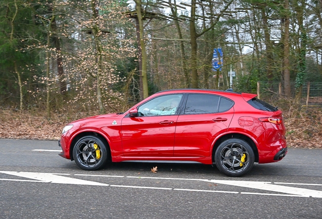 Alfa Romeo Stelvio Quadrifoglio