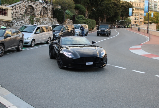 Aston Martin DB11 V8 Volante