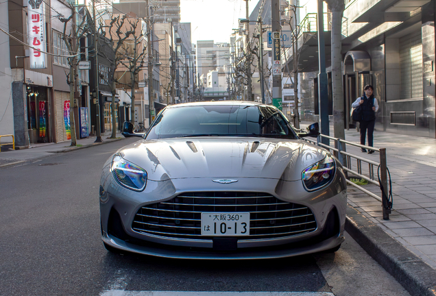Aston Martin DB12