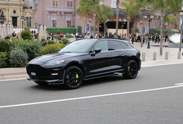 Aston Martin DBX707