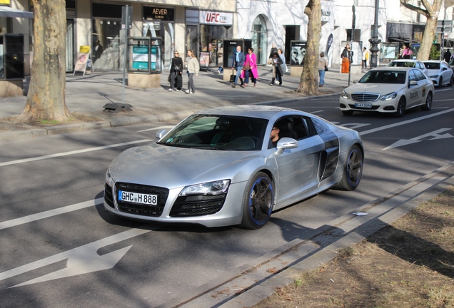 Audi R8 V10