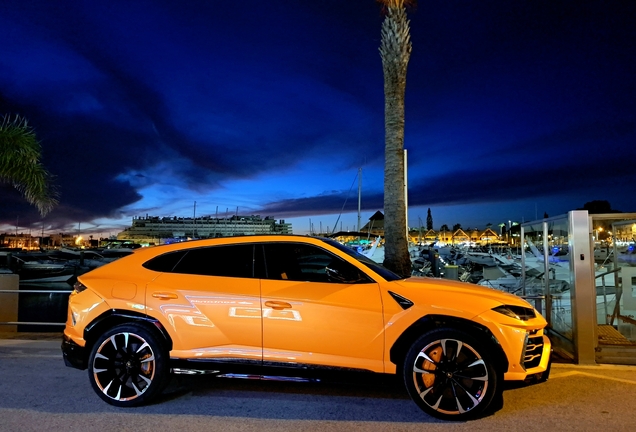 Lamborghini Urus