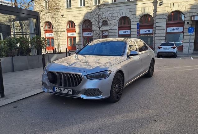 Mercedes-Maybach S 680 X223
