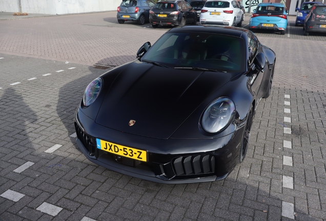 Porsche 992 Carrera 4 GTS MkII