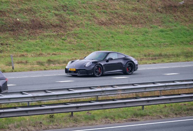 Porsche 992 Carrera 4 GTS MkII